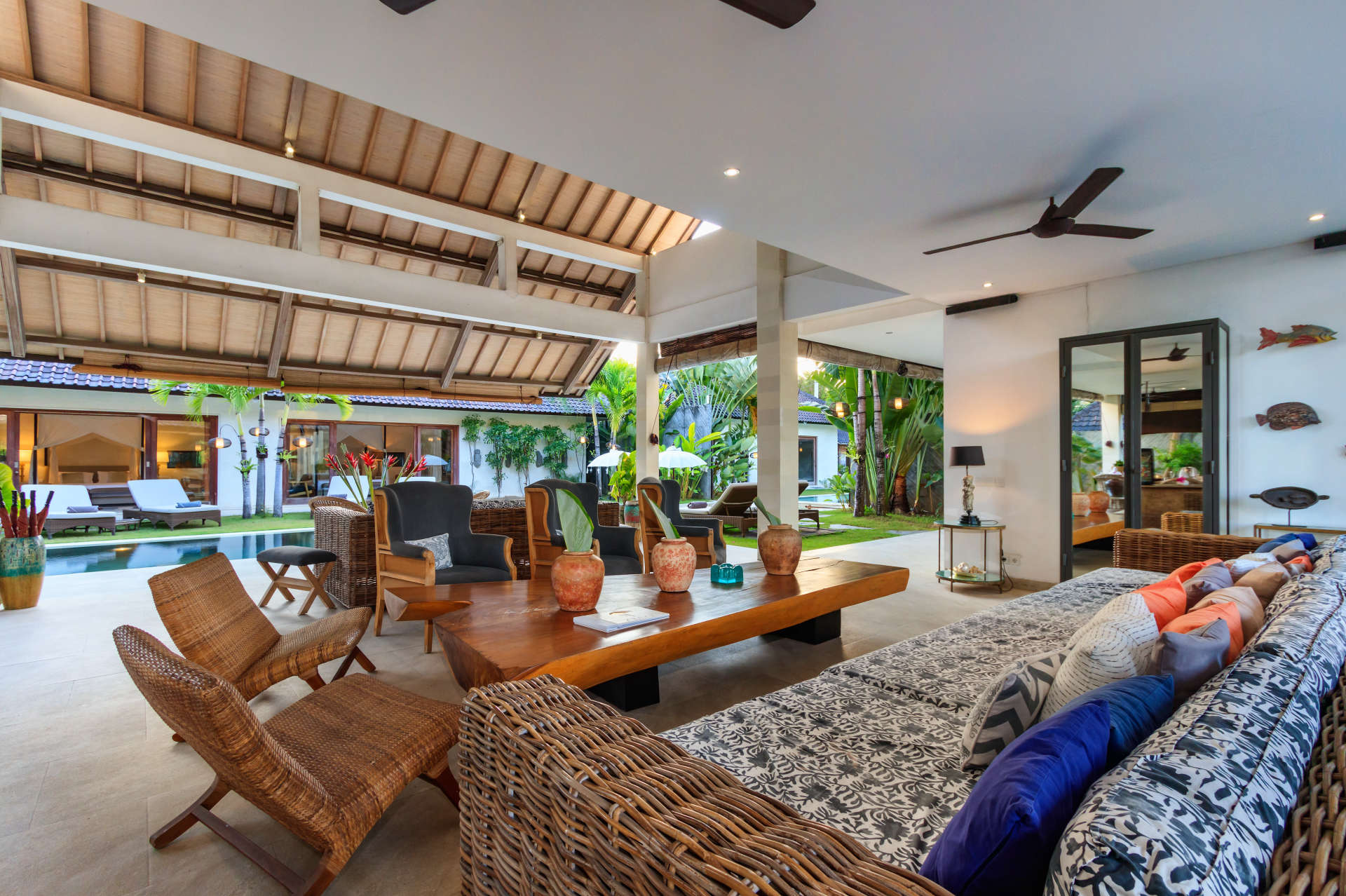 Özel Havuzlu Lüks 5 Yatak Odalı Villa, Bali Villa 2055