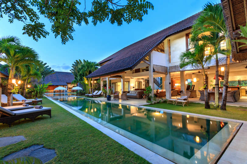Özel Havuzlu Lüks 5 Yatak Odalı Villa, Bali Villa 2055