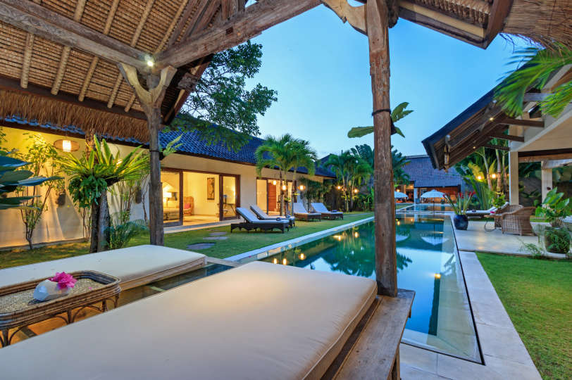 Özel Havuzlu Lüks 5 Yatak Odalı Villa, Bali Villa 2055