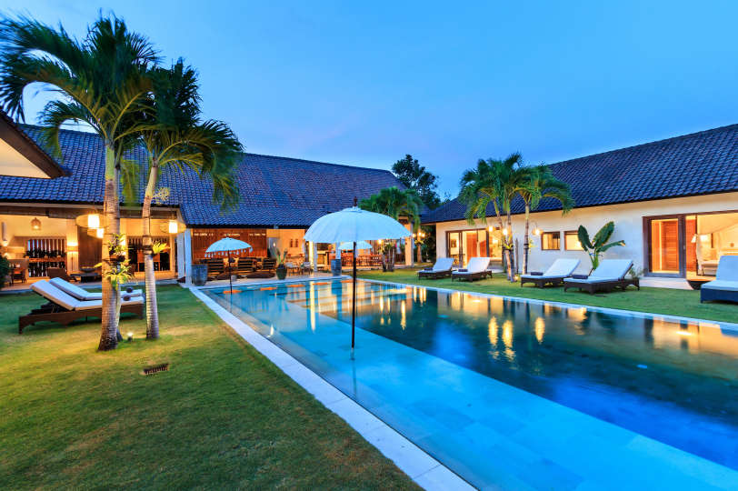 Bali'de 5 Yıldızlı Villa, Sahilden Dakikalar, Bali Villa 2056, Seminyak, Indonesia