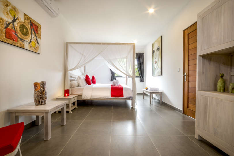 Bali'de Sahile Yakın Lüks Villa Kiralama, Bali Villa 2057