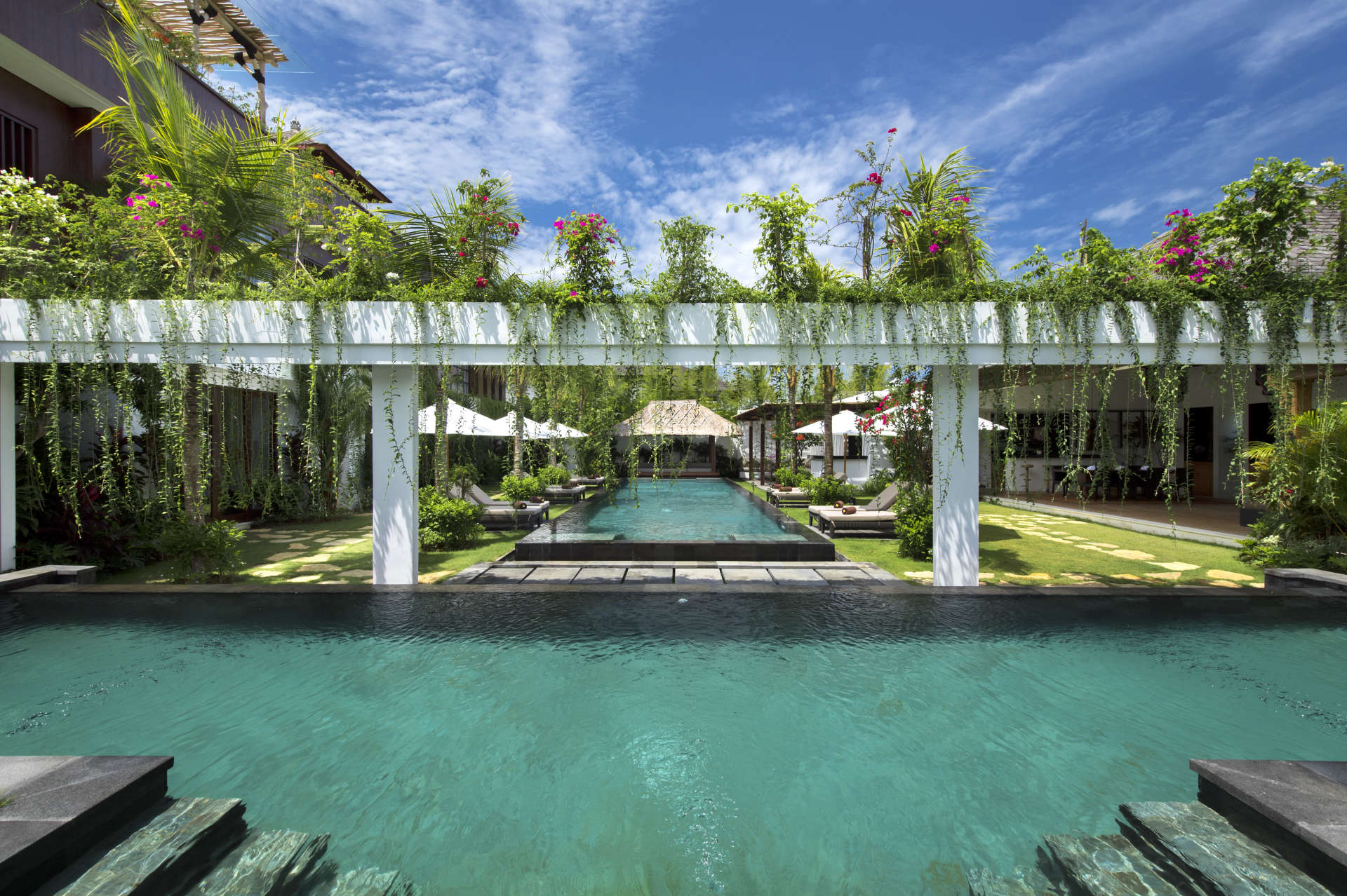 Seminyak'ta Özel Havuzlu Bu Lüks 10 Yatak Odalı Tatil Villasına Bayılacaksınız, Villa Bali 2061