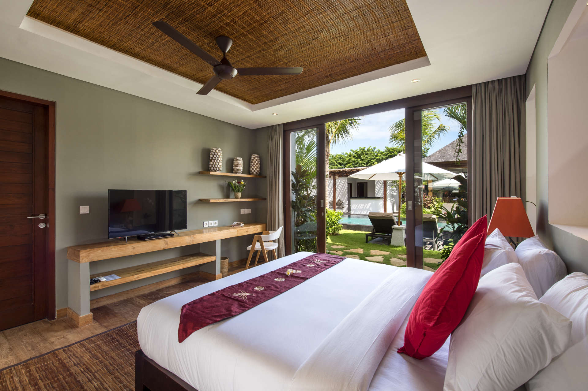 Seminyak'ta Özel Havuzlu Bu Lüks 10 Yatak Odalı Tatil Villasına Bayılacaksınız, Villa Bali 2061