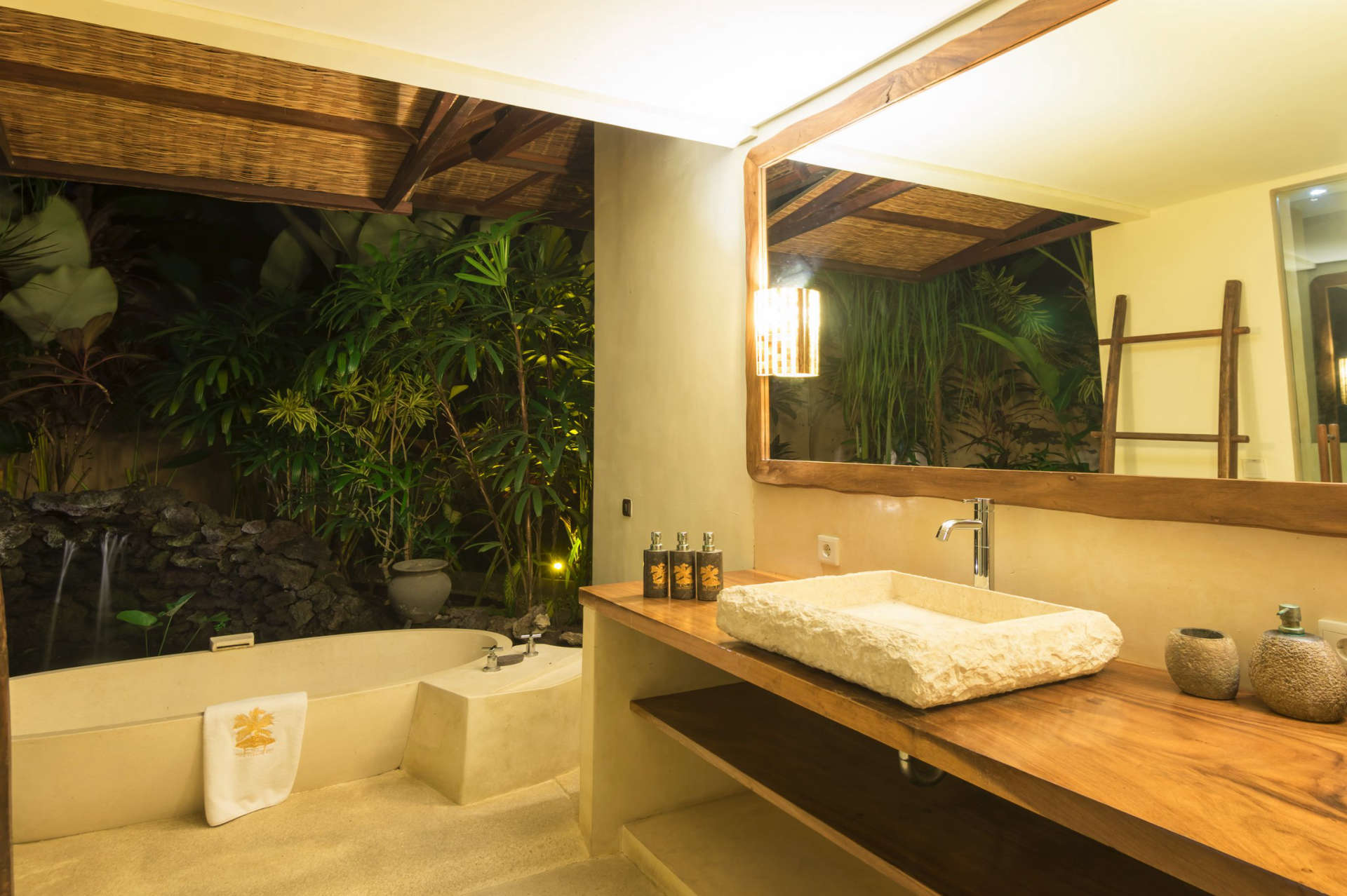 Bali'de 5 Yıldızlı Villa, Sahilden Dakikalar, Bali Villa 2064