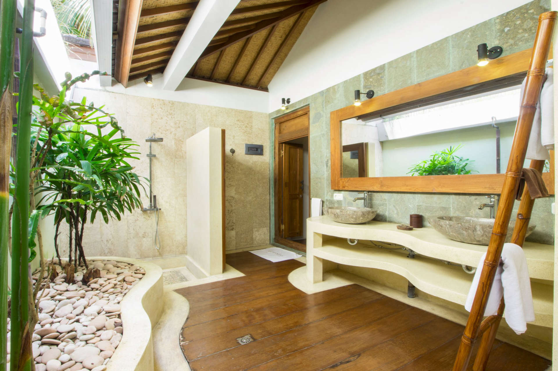 Bali'de 5 Yıldızlı Villa, Plaja Dakikalar, Bali Villa 2065