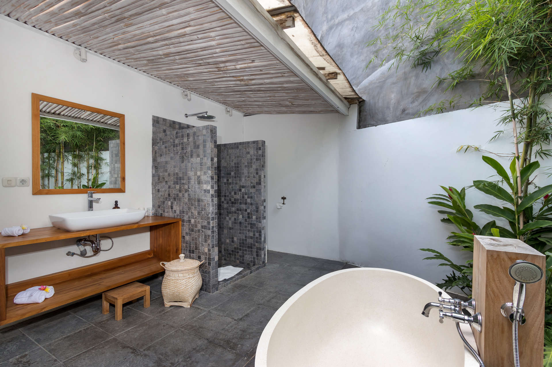 Özel Havuzlu Lüks 4 Yatak Odalı Villa, Bali Villa 2067