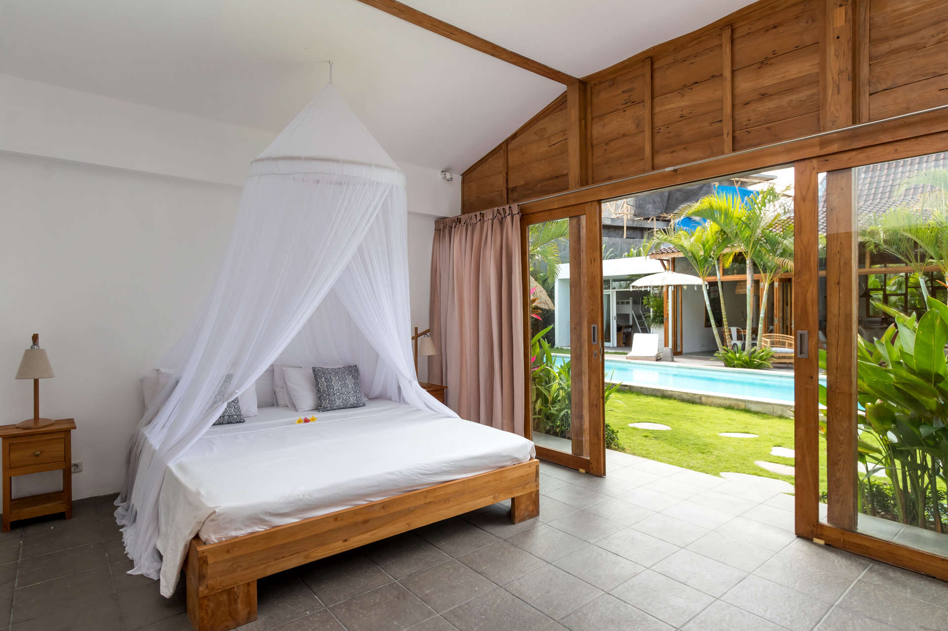 Özel Havuzlu Lüks 4 Yatak Odalı Villa, Bali Villa 2067