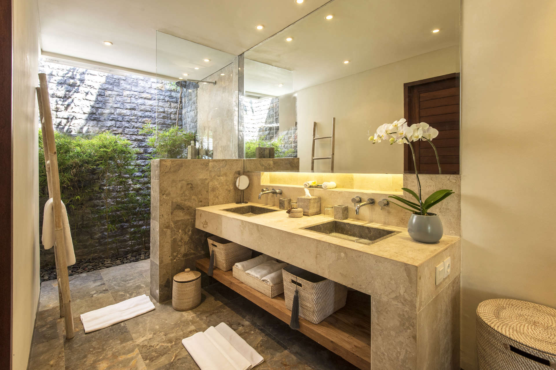 Seminyak'ta Özel Havuzlu Bu Lüks 7 Yatak Odalı Tatil Villasına Bayılacaksınız, Villa Bali 2071