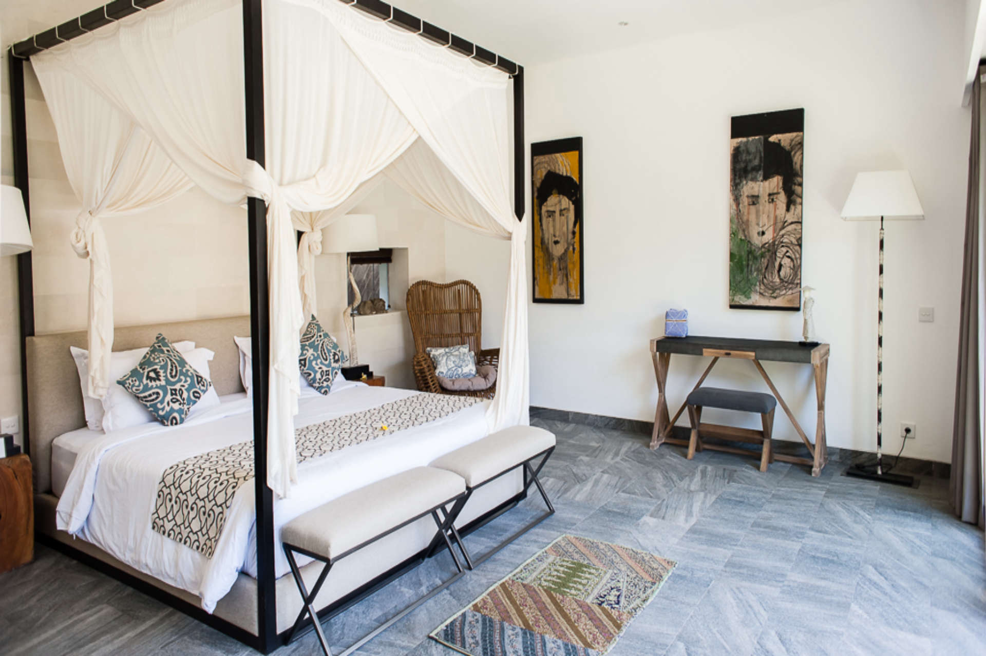 Ailenizin Seminyak'ın Başlıca Gezilecek Yerlerine Yakın Lüks Bir Tatil Villası Kiraladığını Düşünün, Villa Bali 2073