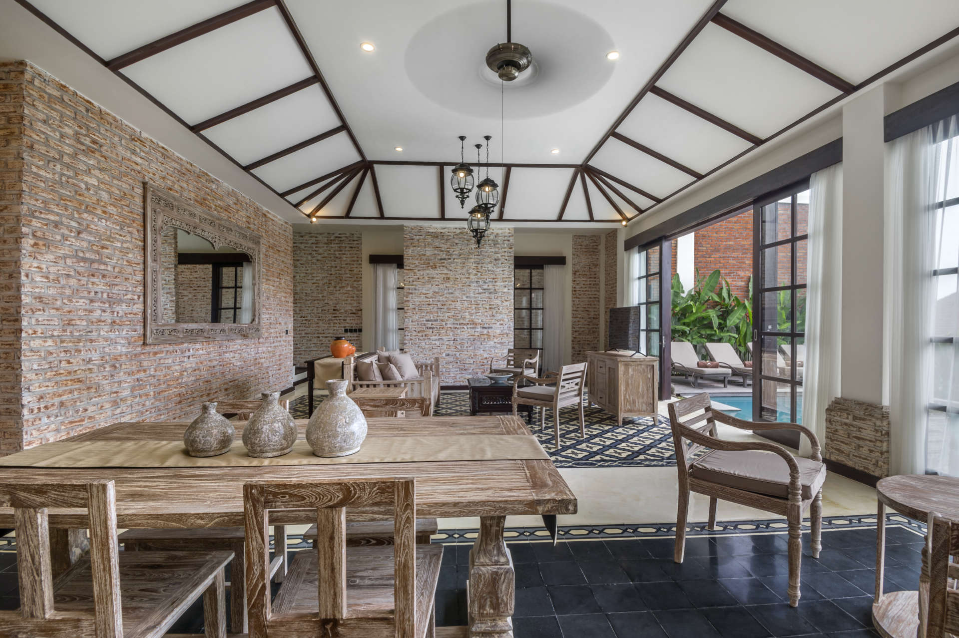 Umalas'ta Mükemmel Bir Konumda Güzel 5 Yıldızlı Tatil Villası, Tarihlerinizi Garantilemek İçin Erken Rezervasyon Yapın, Villa Bali 2076