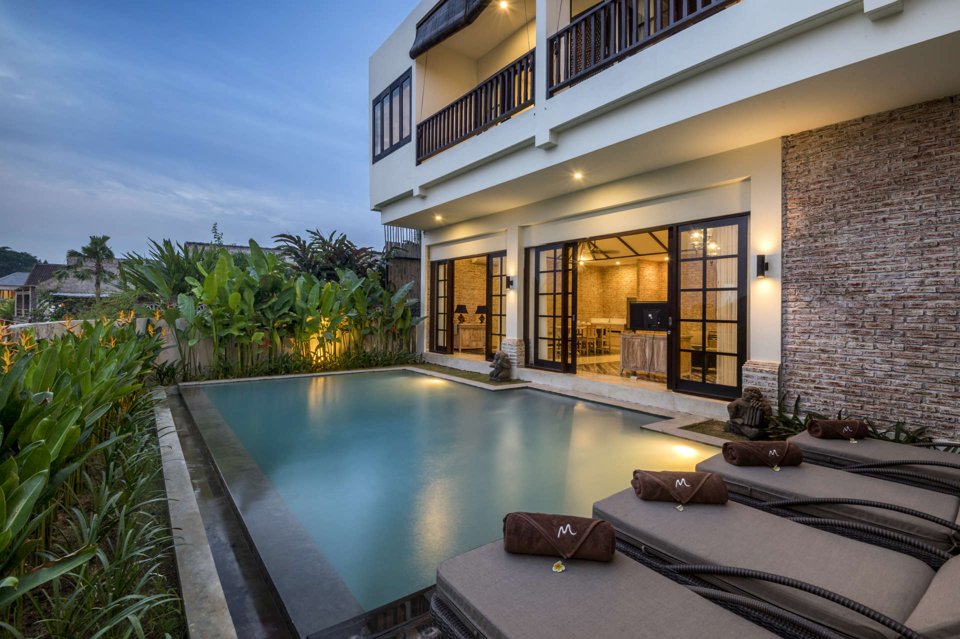 Umalas'ta Mükemmel Bir Konumda Güzel 5 Yıldızlı Tatil Villası, Tarihlerinizi Garantilemek İçin Erken Rezervasyon Yapın, Villa Bali 2076