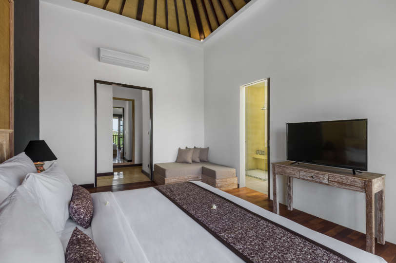 Umalas'ta Mükemmel Bir Konumda Güzel 5 Yıldızlı Tatil Villası, Tarihlerinizi Garantilemek İçin Erken Rezervasyon Yapın, Villa Bali 2076
