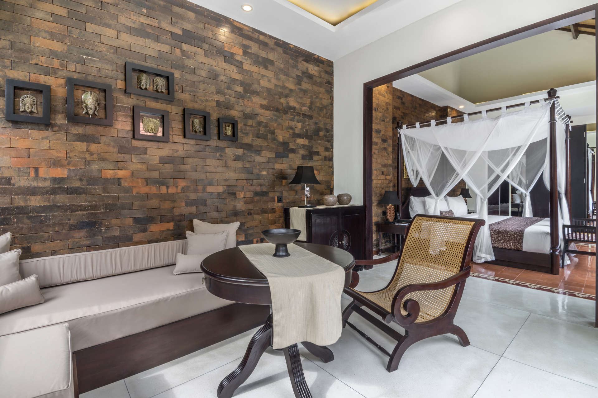 Umalas'ta Özel Havuzlu ve Tam Kadrolu Özel Tatil Villanızı Kiralamak İçin Eksiksiz Kılavuz, Villa Bali 2079