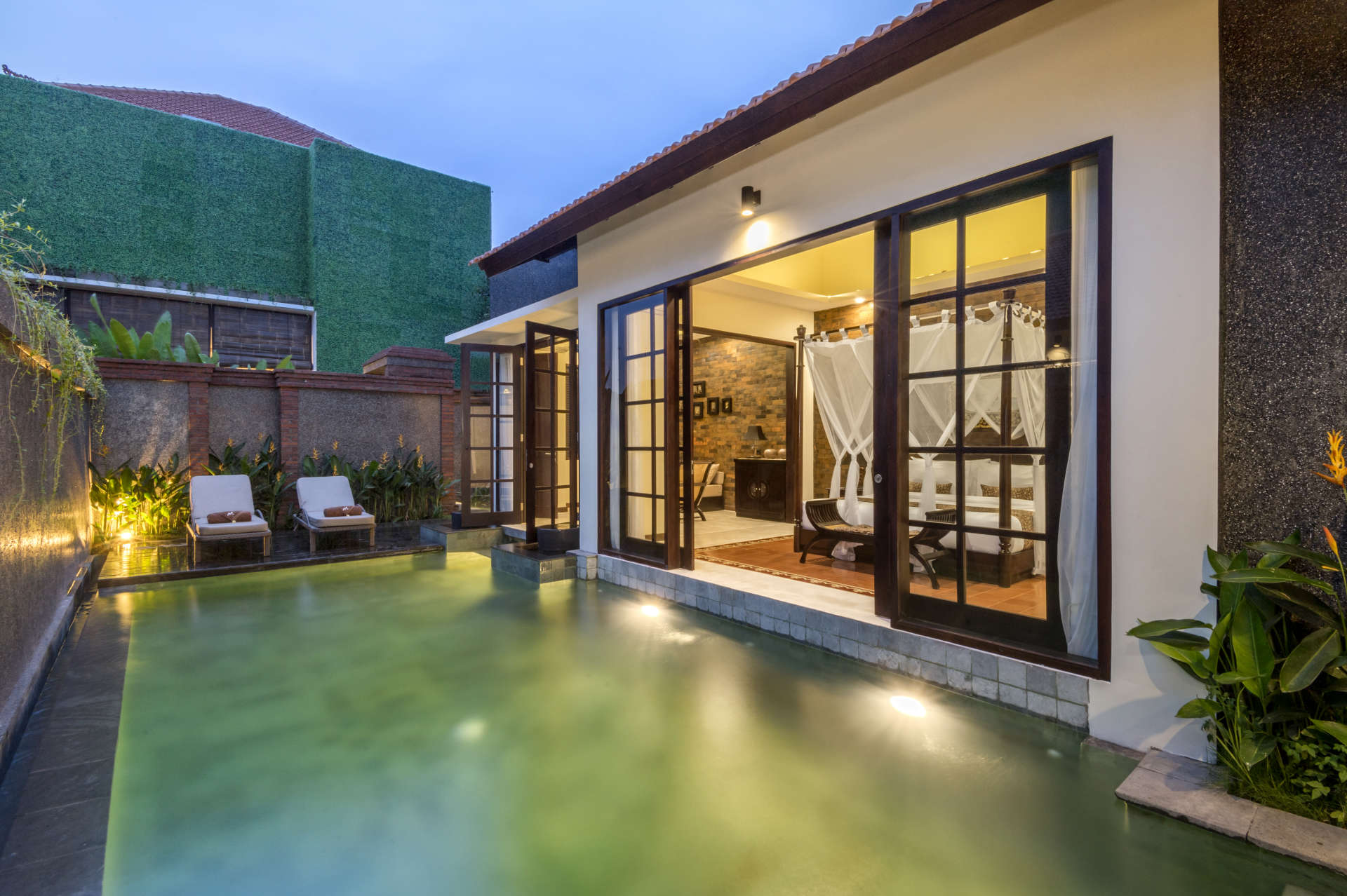 Umalas'ta Özel Havuzlu ve Tam Kadrolu Özel Tatil Villanızı Kiralamak İçin Eksiksiz Kılavuz, Villa Bali 2079
