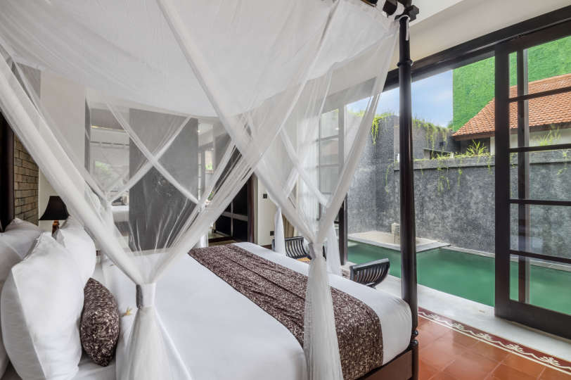 Umalas'ta Özel Havuzlu ve Tam Kadrolu Özel Tatil Villanızı Kiralamak İçin Eksiksiz Kılavuz, Villa Bali 2079