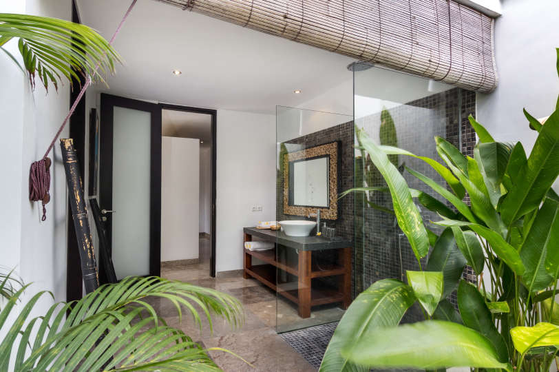 Bali'de 5 Yıldızlı Villa, Sahilden Dakikalar, Bali Villa 2080