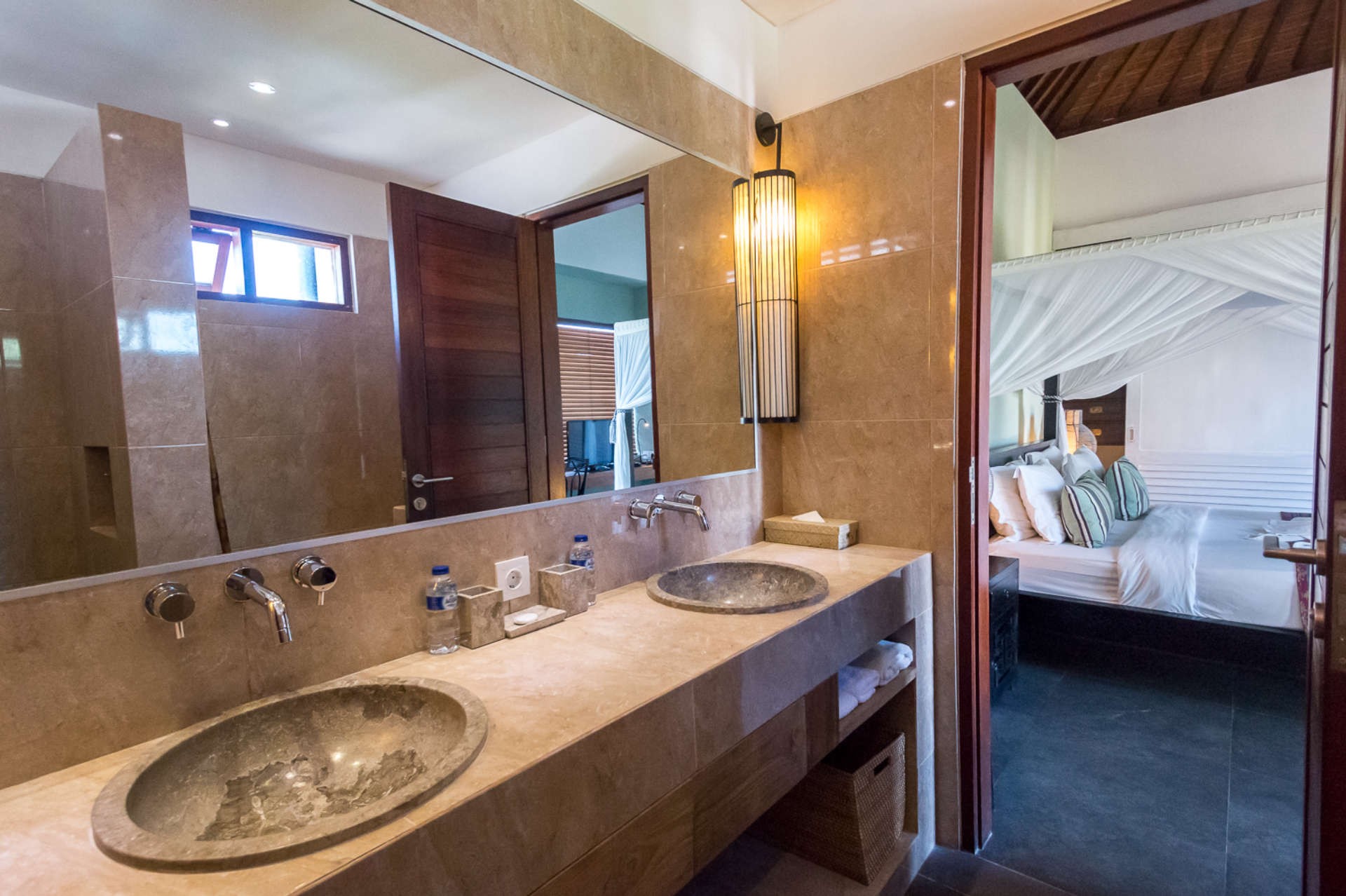 Seminyak'ta Özel Havuzlu Bu Lüks 12 Yatak Odalı Tatil Villasına Bayılacaksınız, Villa Bali 2081
