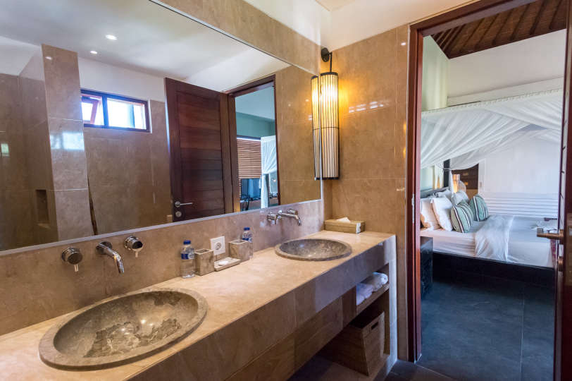 Seminyak'ta Özel Havuzlu Bu Lüks 12 Yatak Odalı Tatil Villasına Bayılacaksınız, Villa Bali 2081