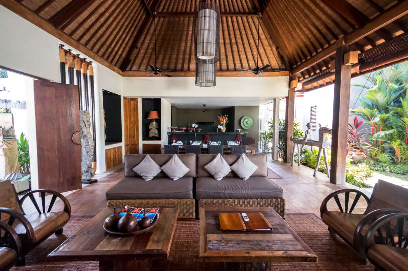 Seminyak'ta Özel Havuzlu Bu Lüks 12 Yatak Odalı Tatil Villasına Bayılacaksınız, Villa Bali 2081