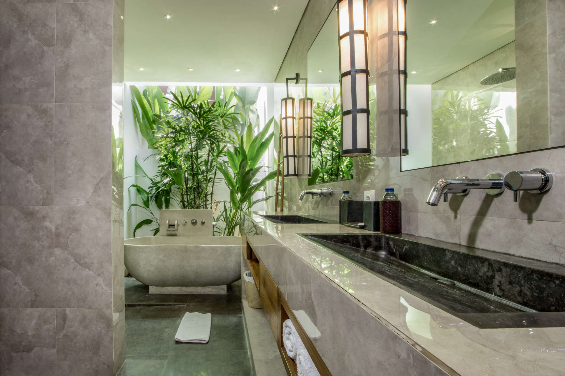 Seminyak'ta Özel Havuzlu Bu Lüks 12 Yatak Odalı Tatil Villasına Bayılacaksınız, Villa Bali 2081