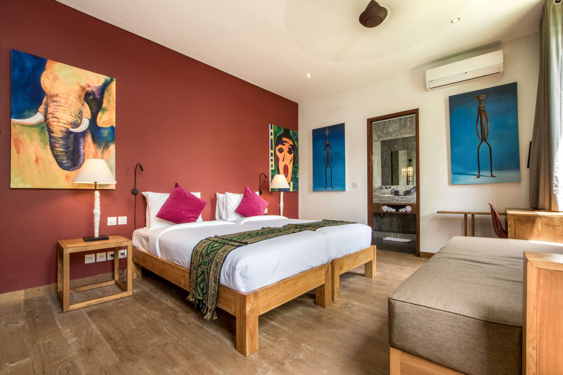 Seminyak'ta Özel Havuzlu Bu Lüks 12 Yatak Odalı Tatil Villasına Bayılacaksınız, Villa Bali 2081