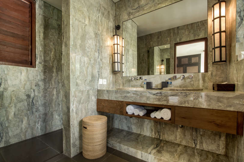 Seminyak'ta Özel Havuzlu Bu Lüks 12 Yatak Odalı Tatil Villasına Bayılacaksınız, Villa Bali 2081