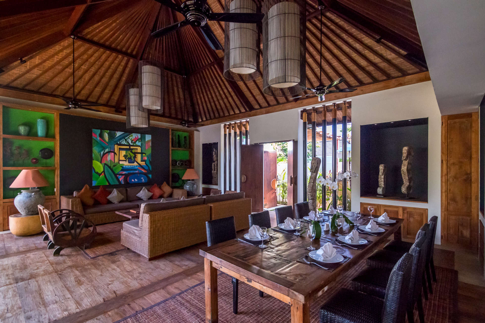 Seminyak'ta Özel Havuzlu Bu Lüks 12 Yatak Odalı Tatil Villasına Bayılacaksınız, Villa Bali 2081
