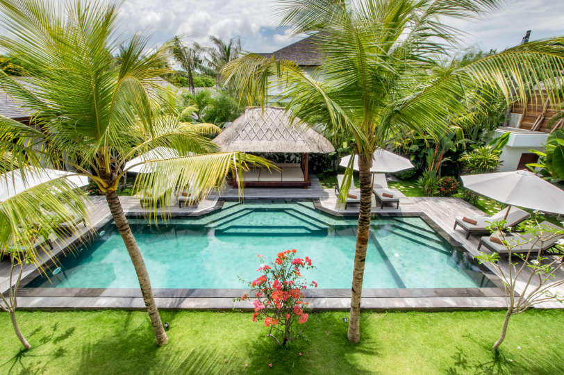 Seminyak'ta Özel Havuzlu Bu Lüks 12 Yatak Odalı Tatil Villasına Bayılacaksınız, Villa Bali 2081