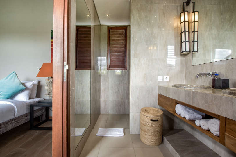 Seminyak'ta Özel Havuzlu Bu Lüks 12 Yatak Odalı Tatil Villasına Bayılacaksınız, Villa Bali 2081