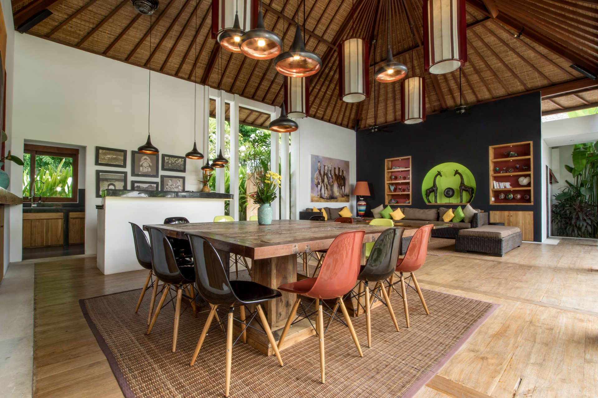 Seminyak'ta Özel Havuzlu Bu Lüks 12 Yatak Odalı Tatil Villasına Bayılacaksınız, Villa Bali 2081