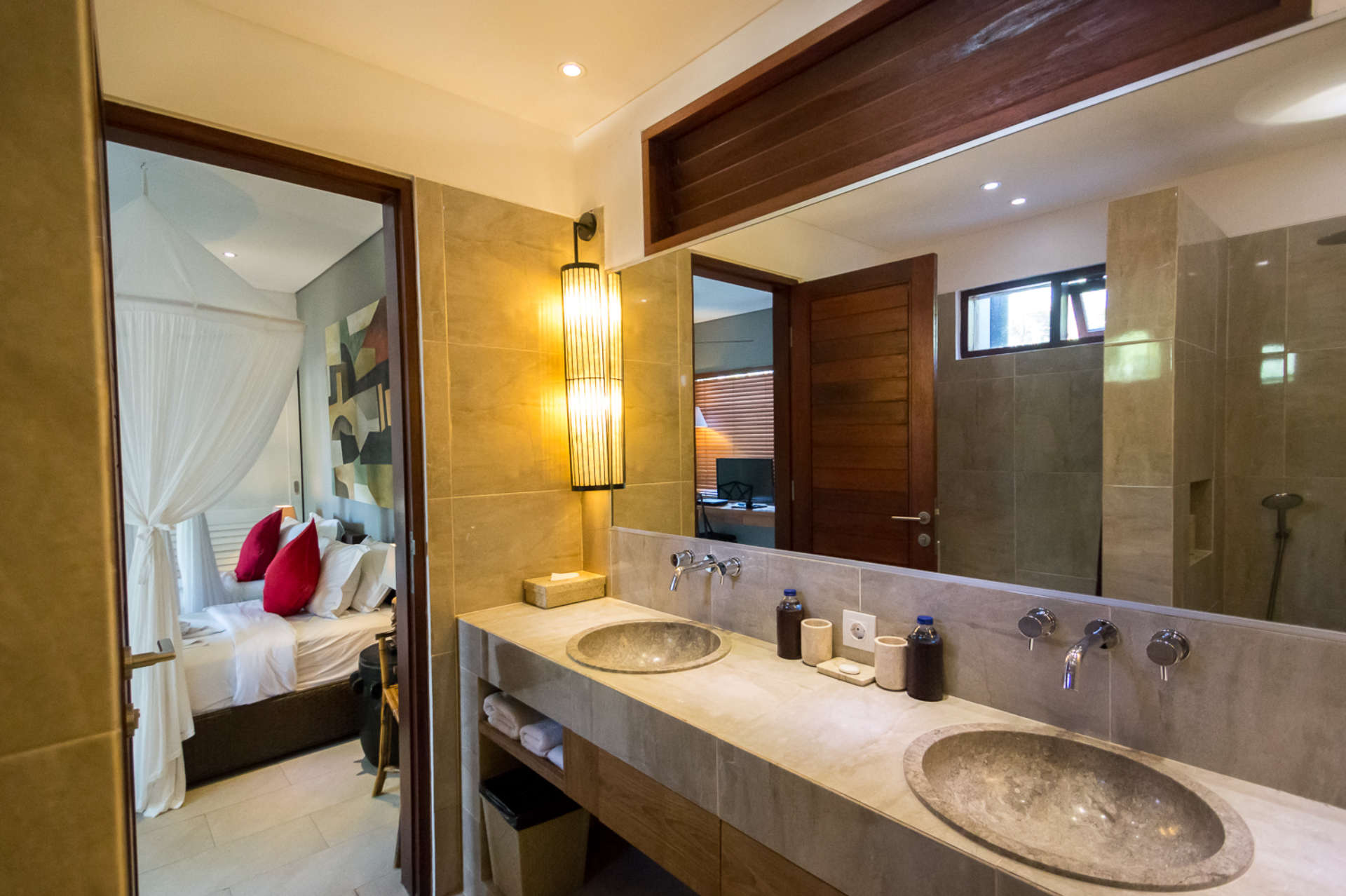 Seminyak'ta Özel Havuzlu Bu Lüks 12 Yatak Odalı Tatil Villasına Bayılacaksınız, Villa Bali 2081