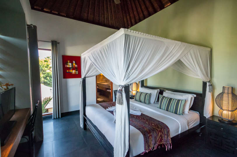 Seminyak'ta Özel Havuzlu Bu Lüks 12 Yatak Odalı Tatil Villasına Bayılacaksınız, Villa Bali 2081