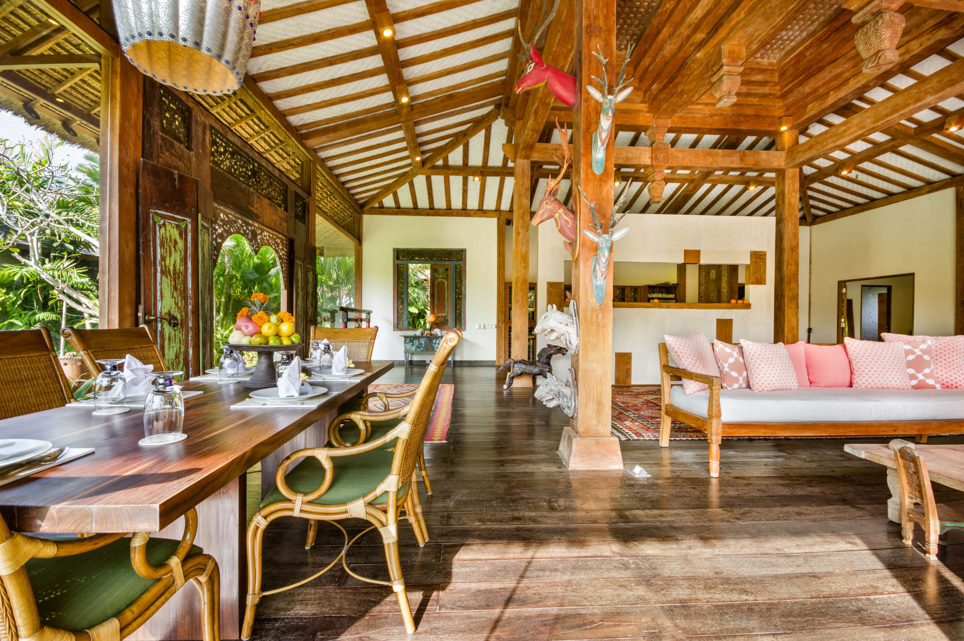 Bali'de 5 Yıldızlı Villa, Plaja Dakikalar, Bali Villa 2083