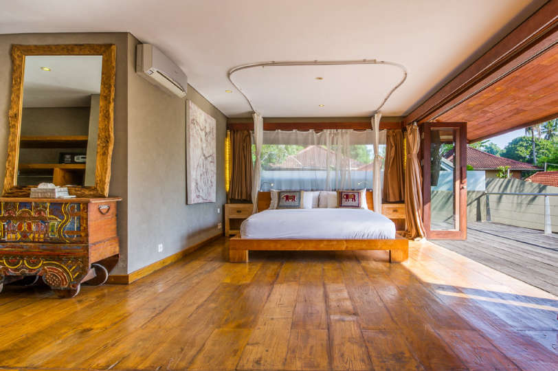 Bali'de Sahile Yakın Lüks Villa Kiralama, Bali Villa 2086