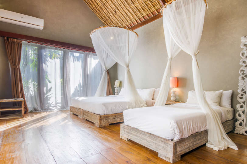 Bali'de Sahile Yakın Lüks Villa Kiralama, Bali Villa 2086