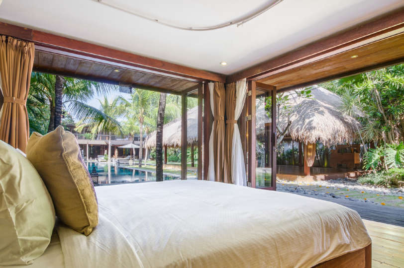 Bali'de Sahile Yakın Lüks Villa Kiralama, Bali Villa 2086