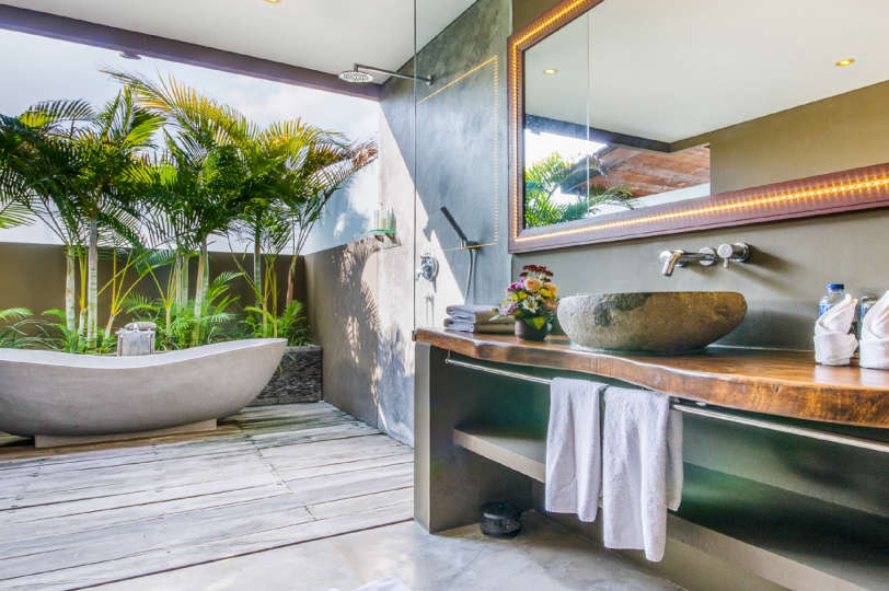 Bali'de Sahile Yakın Lüks Villa Kiralama, Bali Villa 2086