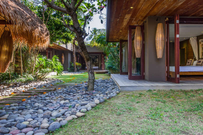 Bali'de Sahile Yakın Lüks Villa Kiralama, Bali Villa 2086
