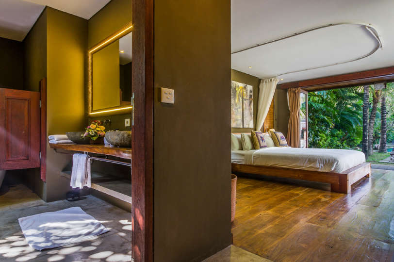Bali'de Sahile Yakın Lüks Villa Kiralama, Bali Villa 2086
