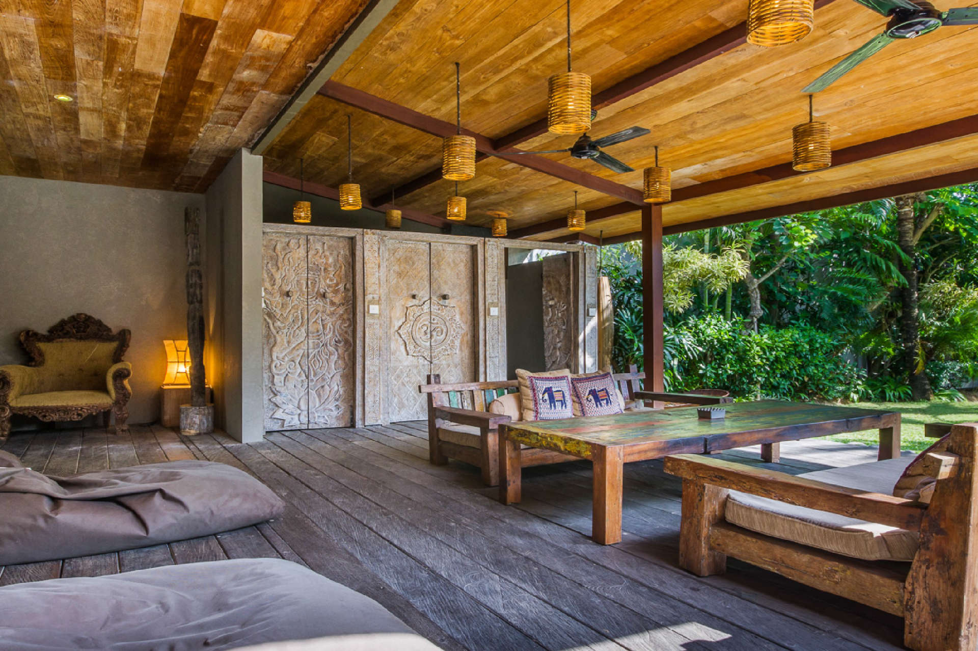 Bali'de Sahile Yakın Lüks Villa Kiralama, Bali Villa 2086