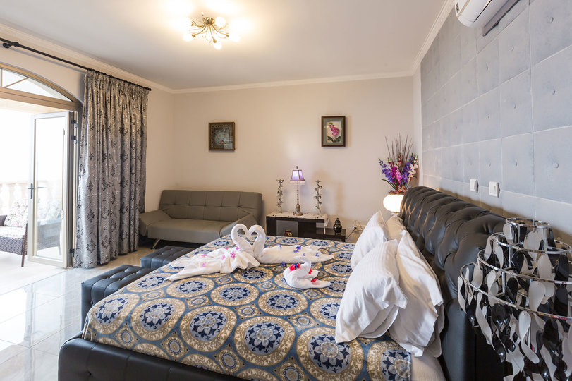 Sahilde Kendi 5 Yıldızlı Özel Kıbrıs Villanızı Kiraladığınızı Hayal Edin, Baf Villa 1411