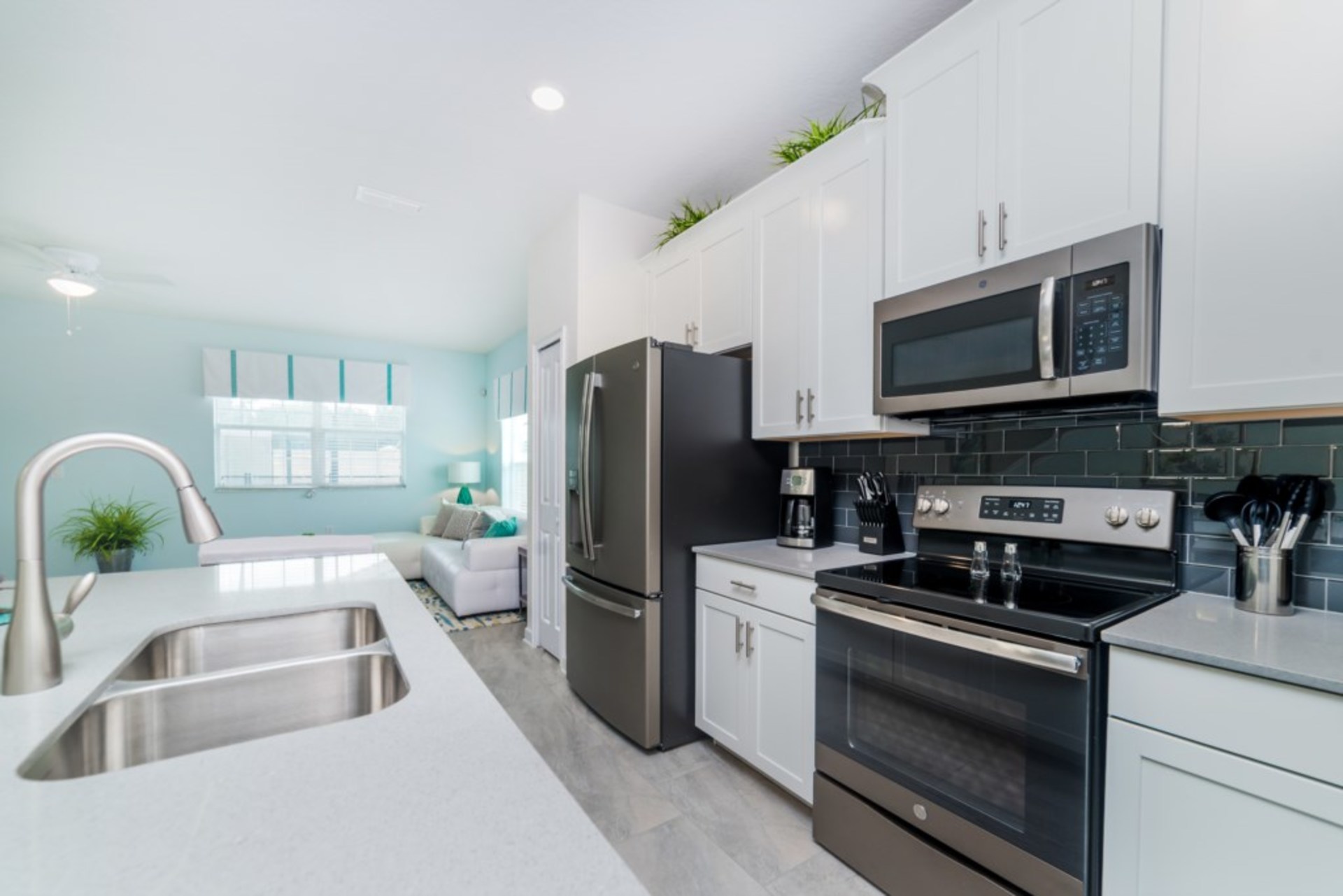 Sonunda Siz ve Aileniz Storey Lake Resort'ta Özel Havuzlu Lüks Bir Ev Kiralayabilirsiniz, Townhome Orlando 1002