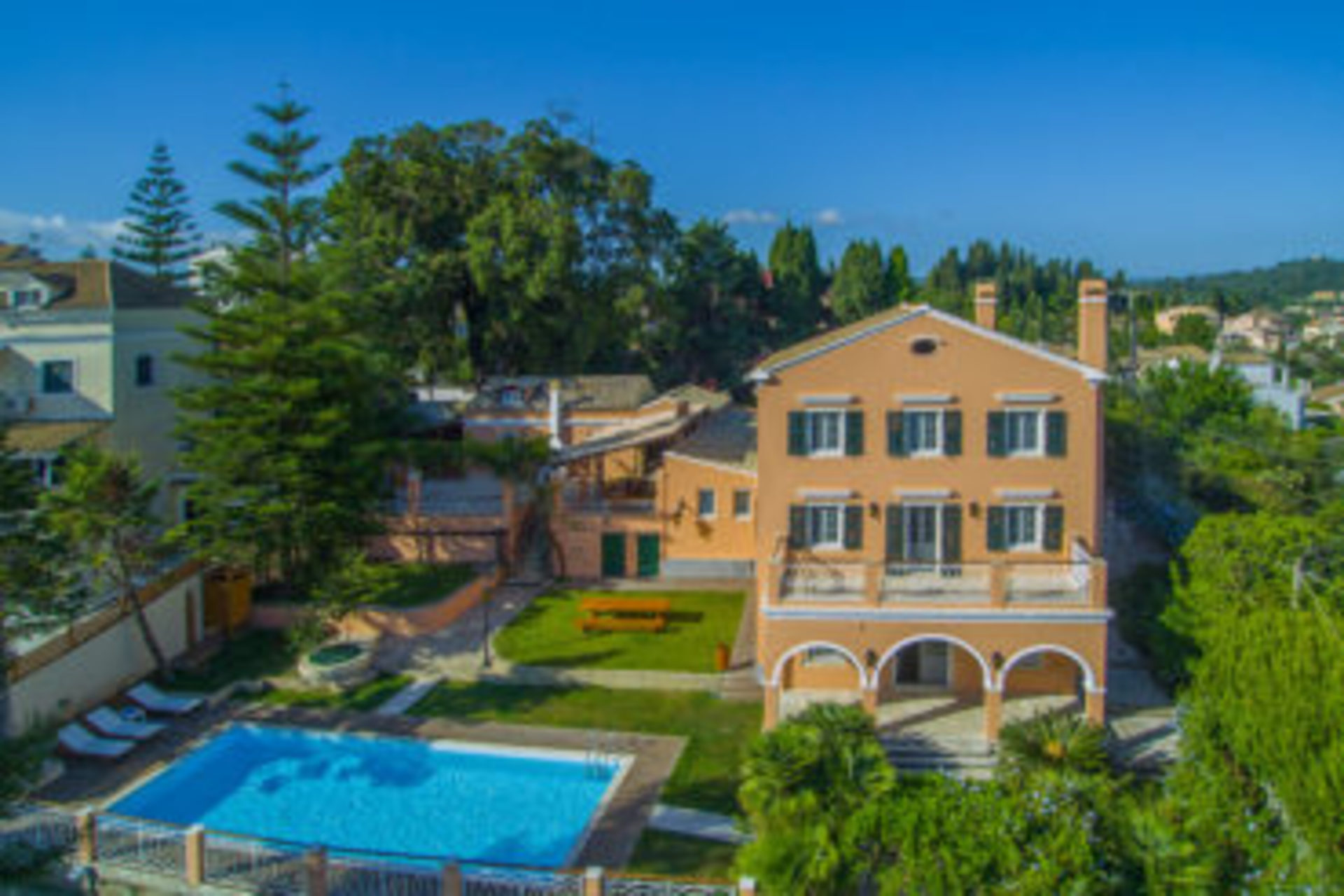Özel Havuzlu ve Nefes Kesen Manzaralı Exclusive Villa, Corfu Villa 1000