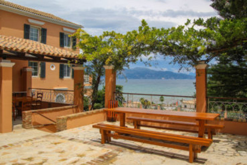 Özel Havuzlu ve Nefes Kesen Manzaralı Exclusive Villa, Corfu Villa 1000