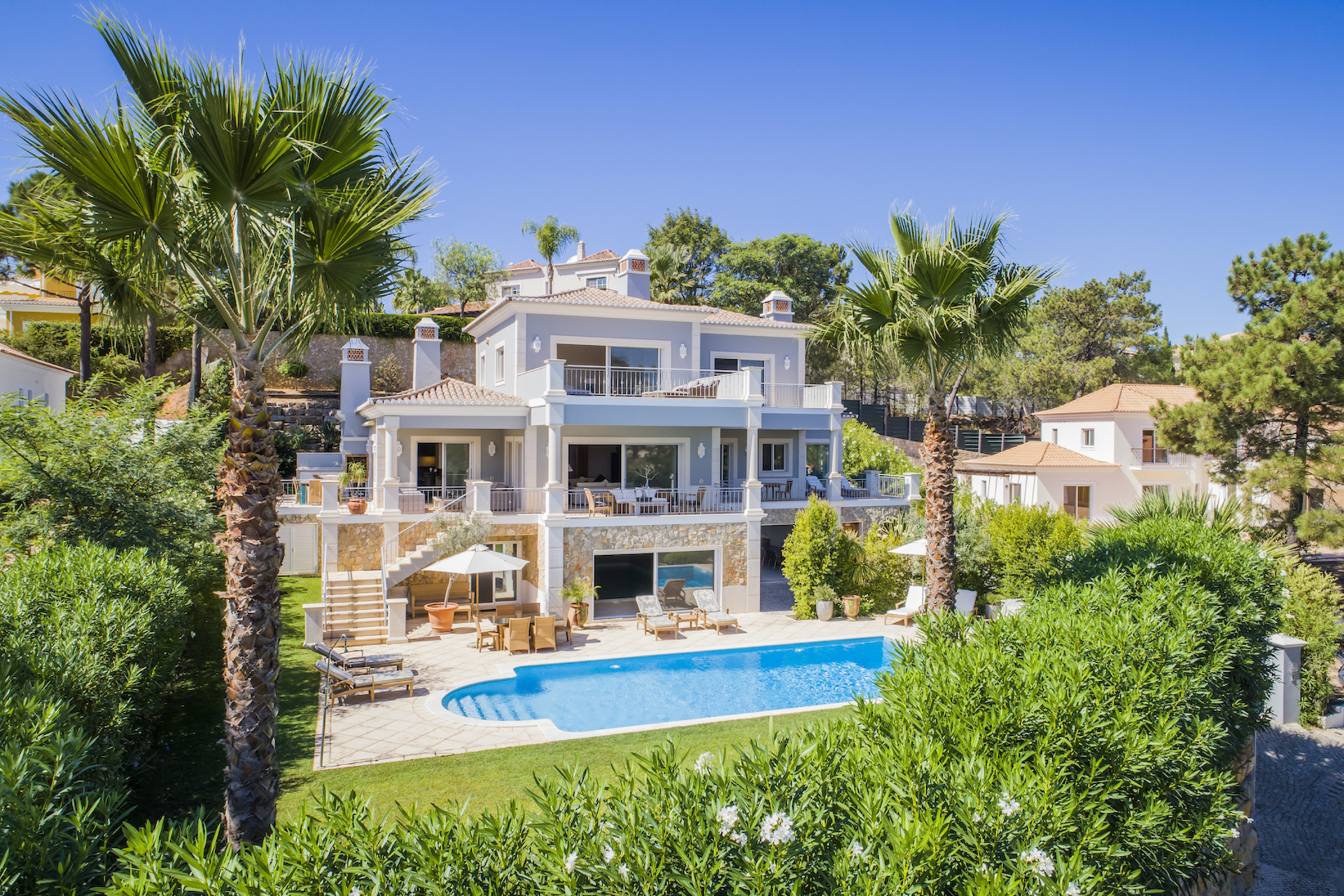 Özel Havuzlu Güzel Villa, Sahile Yakın, Faro Villa 1007