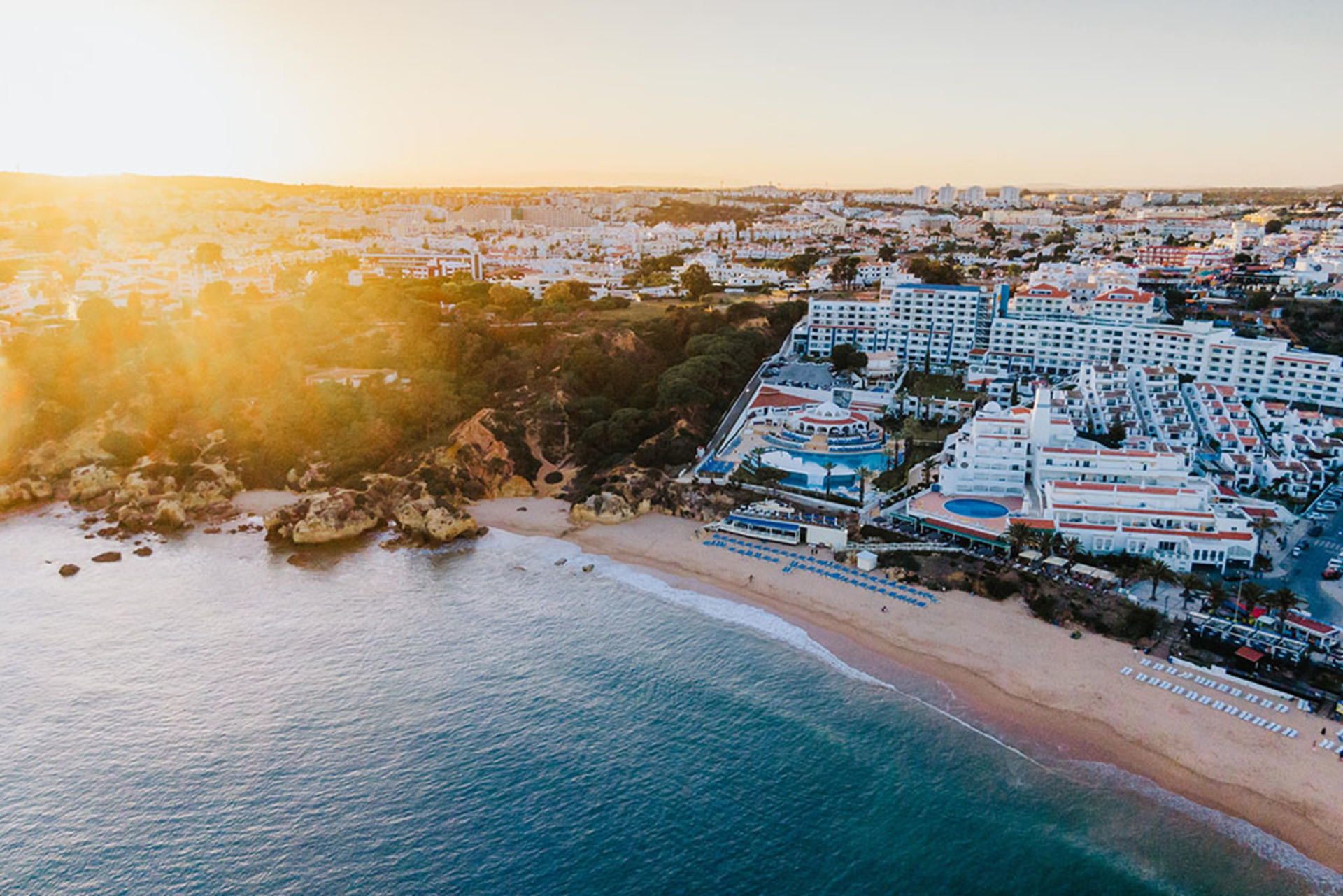 Vale Do Lobo'da Özel Havuzlu Kendi Özel Lüks Tatil Villanızı Nasıl Kiralarsınız, Faro Villa 1033