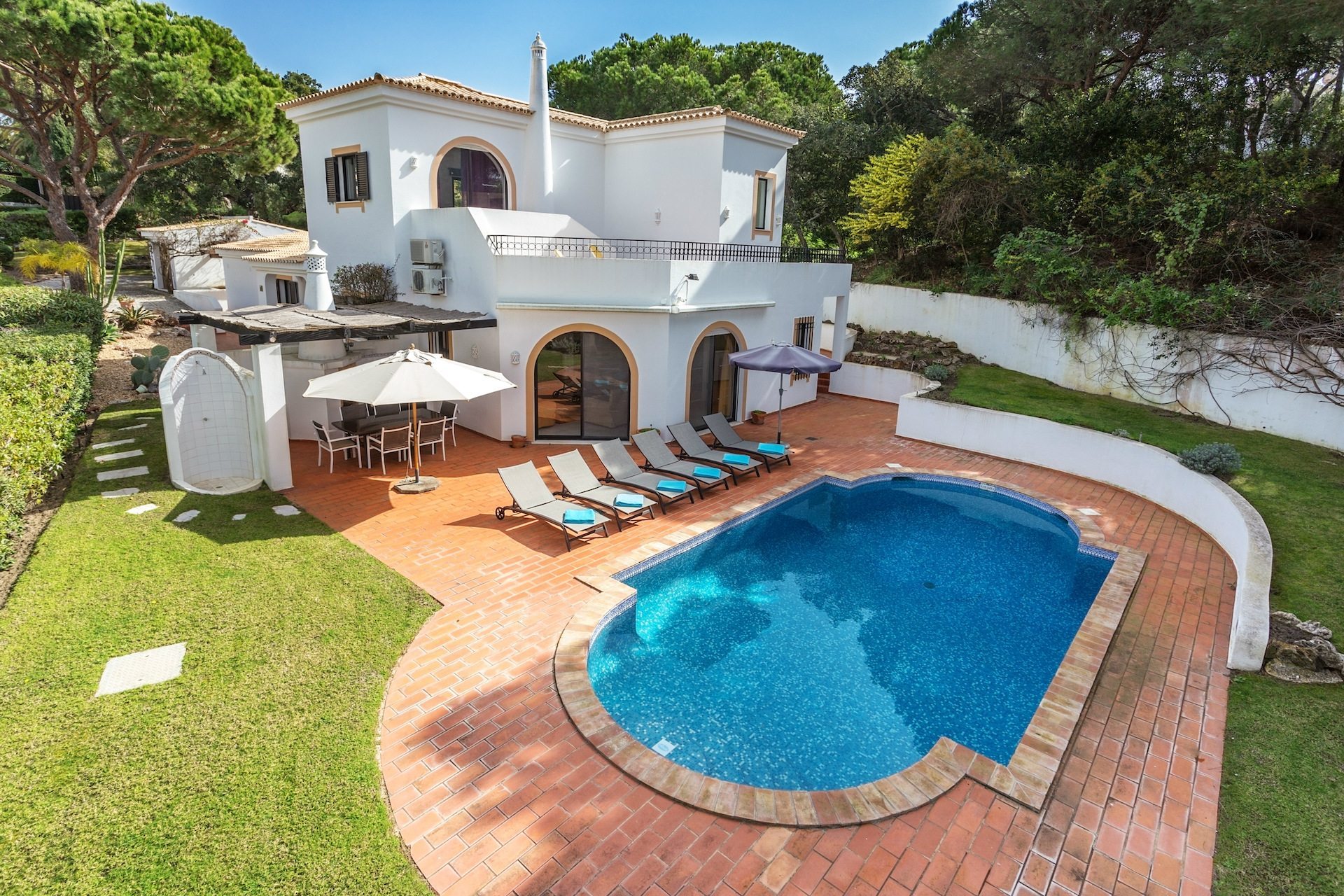 Özel havuzlu, muhteşem 5 yıldızlı villa, Faro Villa 1037