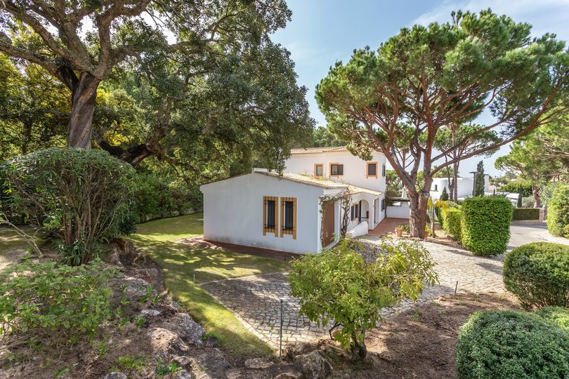 Özel havuzlu, muhteşem 5 yıldızlı villa, Faro Villa 1037