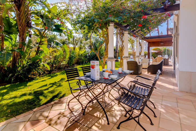Quinta do Lago Resort, Algarve Villa 1039'daki Özel Havuzlu Bu 5 Yıldızlı Villaya Siz ve Aileniz Bayılacaksınız
