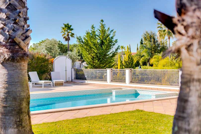 Quinta do Lago Resort, Algarve Villa 1039'daki Özel Havuzlu Bu 5 Yıldızlı Villaya Siz ve Aileniz Bayılacaksınız